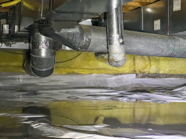 Best 24/7 water damage repair  in Fredonia, WI